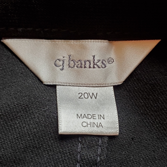 CJ Banks Everyday Straight Leg Relaxed Fit Jeans - NWT - Picture 4 of 6